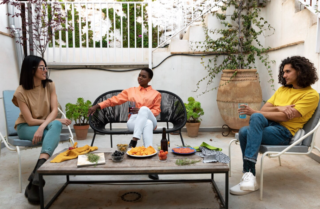 Why More Homeowners Are Investing in Outdoor Living Spaces