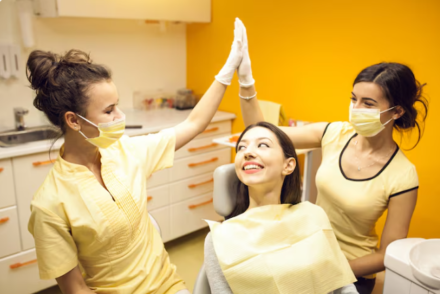 3 Benefits Of Choosing One Dentist For Both Health And Beauty