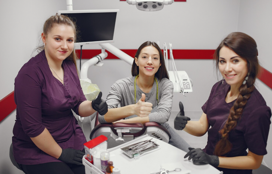 The Importance Of Choosing A Dentist Skilled In Both Health And Aesthetics