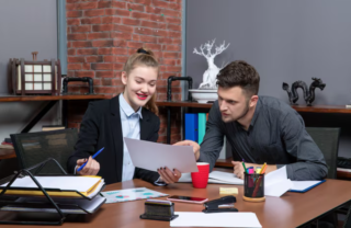 How Payroll Firms Support Businesses During Tax Season