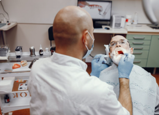 How Dentists Evaluate Delayed Eruption When The Matching Tooth Has Already Appeared