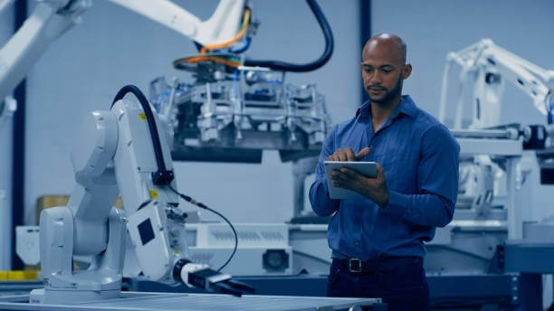 Capacitive vs Inductive Proximity Sensors: Which One to Choose for Your System?