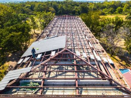 7 Questions to Ask Before Starting a Commercial Roof Project in Stephenville