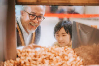 Investing in Popcorn Vending Machines: A Low- Maintenance Business with High Return