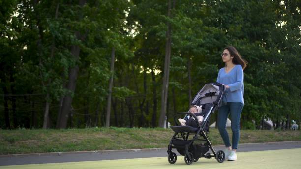 Must-Have Features for Choosing the Perfect Travel Stroller