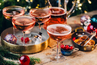 The Ultimate Non-Alcoholic Fruit Punch Recipe for Family Get-Togethers