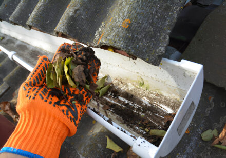 How to Tell When It’s Time to Replace Your Gutters