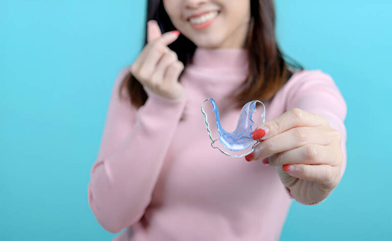 Avoiding Retainer Issues with Professional Orthodontic Attention
