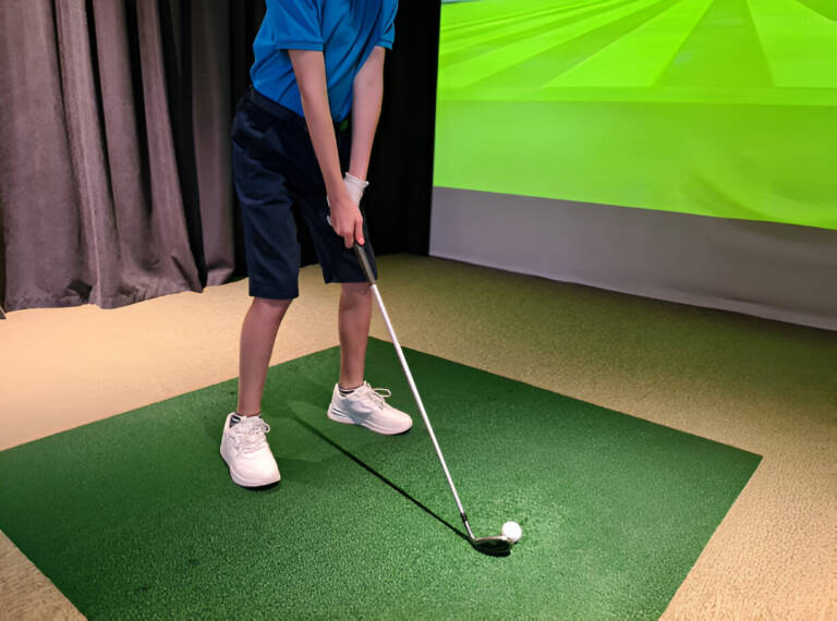 Golf Technology: How Simulators Are Changing the Game