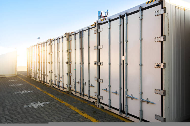 The Perks of Hiring Refrigerated Containers for Trustable Cold Storage