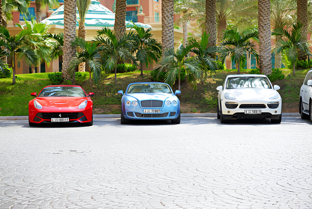 No-Deposit Luxury Car Rentals in Dubai: Drive Your Dream Car Without the Upfront Cost 